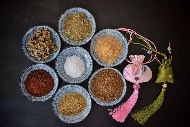 1687866085.jpg Sachet.jpg